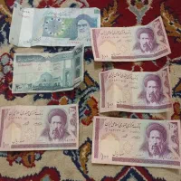 تعدادی پول جمهری و پهلوی