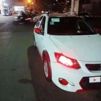 کویک(R) مدل 1401 در حد، سفید قرمز