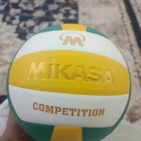 توپ والیبال