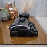 ماشین تایپ آلمانی|کلکسیون اشیاء عتیقه|تهران, مروارید شهر|دیوار