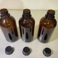 بطری  ا لیتری شیشه یی قهوه ایی