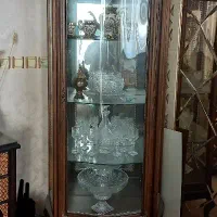 ویترین یا بوفه چوب یا گنجه