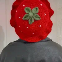 کلاه توت فرنگی