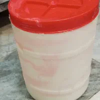 سطل ۸ کیلویی درب دار آبند.درب فرمونی.دبه