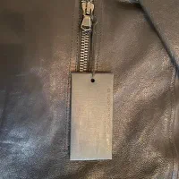 کاپشن چرم دیزل بلک گلد ساخت ایتالیاdiesel|لباس|تهران, امانیه|دیوار