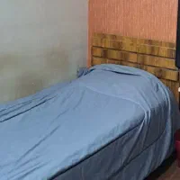 تخت یک نفره