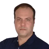 مدرس و مترجم حرفه‌ای زبان انگلیسی