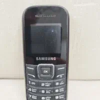 سامسونگ قدیمی دکمه ای اصل در حد نو