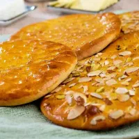 پیشمه و نان شیرمال