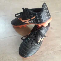 کفش فوتبال چمن سایز ۴۰|ورزش‌های توپی|اهر, |دیوار