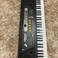 ارگ|پیانو، کیبورد، آکاردئون|ارشق, |دیوار