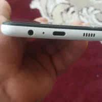 گوشی A12 رنگ سفید صحیح و سالم بفروش می‌رسد