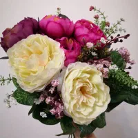 دسته گل مصنوعی