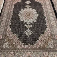 (فرش فرزین)جفت۶مترماهی خورشیدی۴۰رج حاشیه افسری