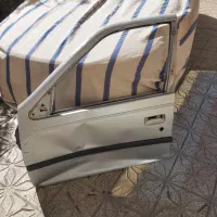 درب پژو ۴۰۵