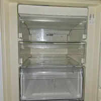 یخچال بووش دو قلو/اصل آلمان/بدون تعمیر|یخچال و فریزر|تهران, آبشار تهران (دریاچه)|دیوار