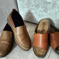 یک جفت کفش  و یک جفت دمپایی طبی