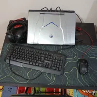 میز و صندلی