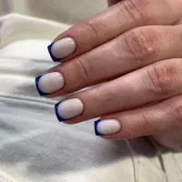 آفریلدایی اموزش و خدمات کاشت ناخن و پارافین تراپی