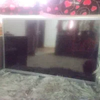 تلویزیون ۳۲اینچ نو به قیمت ۹میلیون بفروش میرسه