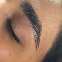 تخفیف یلدایی خدمات ناخن و لیف ابرو|خدمات آرایشگری و زیبایی|بندرعباس, |دیوار