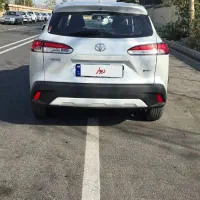 تویوتا کرولا کراس