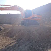 خدمات خاکبرداری گودبرداری و تخریب