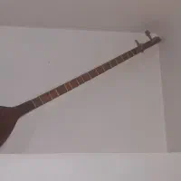 یک عدد ستار چوبی