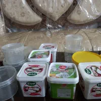 شیشه خالی و دبه ماست و ظروف پلاستیکی|ظروف نگهدارنده، پلاستیکی، یک‌بارمصرف|مشهد, عبادی|دیوار