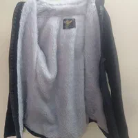 2عدد کاپشن تو عکس معلومه