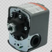 کلید قطع وصل پمپ اب