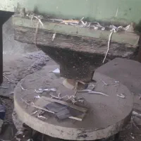 پرس دستگاه موزایک|ماشین‌آلات صنعتی|میانه, |دیوار