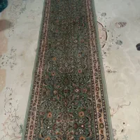 فرش ماشینی کناره در حد نو زیبا و سالم