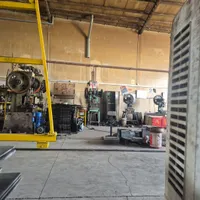 پرسکار ماهر آشنا به قالب بندی