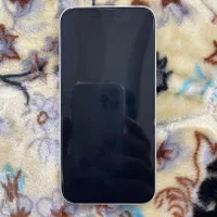 اپل iPhone 13 با حافظهٔ ۱۲۸ گیگابایت
