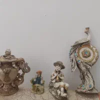 چندتا مجسمه پلیاستر