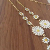 گردنبند و دستبند بابونه ای