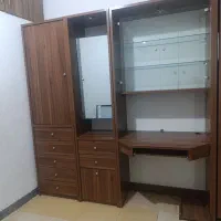 کمد و میز تحریر