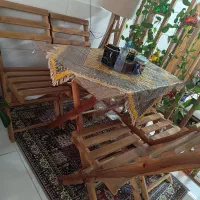میز و صندلی چوبی