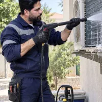 نصب/نصاب حرفه ای اسپیلت و تعمیرکار پکیج
