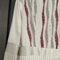 تعدادی لباس