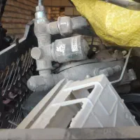 قطعات بدنه و خودرو|قطعات یدکی و لوازم جانبی|کاشان, کارگر|دیوار