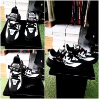 ک ف ش کفش|کیف، کفش، کمربند|کبودرآهنگ, |دیوار