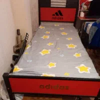 تخت تک نفره