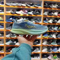 کتونی اورجینال تک سایز HOKA مستر کتونی