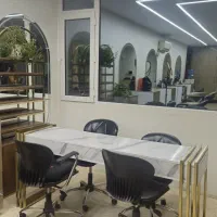 اجاره  ۲ عدد میز ناخن و همکاری درصدی