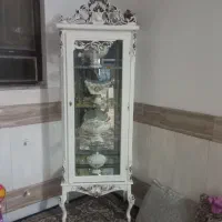 سلام یه عدد بوفه بایه میز تلوزیون در حد نو