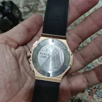 تعدادی ساعت مردانه آکبند