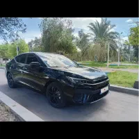 کی ام سی j7  مشکی