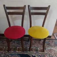 میز و صندلی چوبی با چوب گردو|میز و صندلی غذاخوری|شاهینشهر, مخابرات (شهید بهشتی)|دیوار